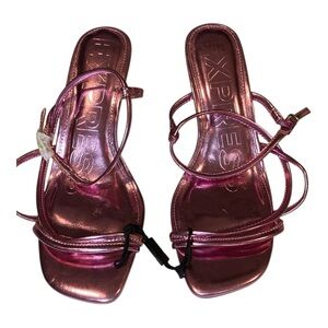 Express Pink Strappy Sandals NWOT CB9